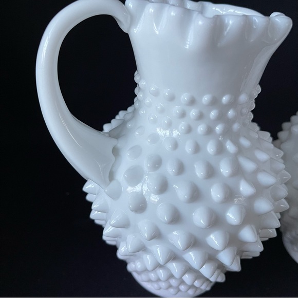 Set of 2 - Syrup Pitchers - Fenton Hobnail Milk Glass - Vintage - Picture 5 of 11
